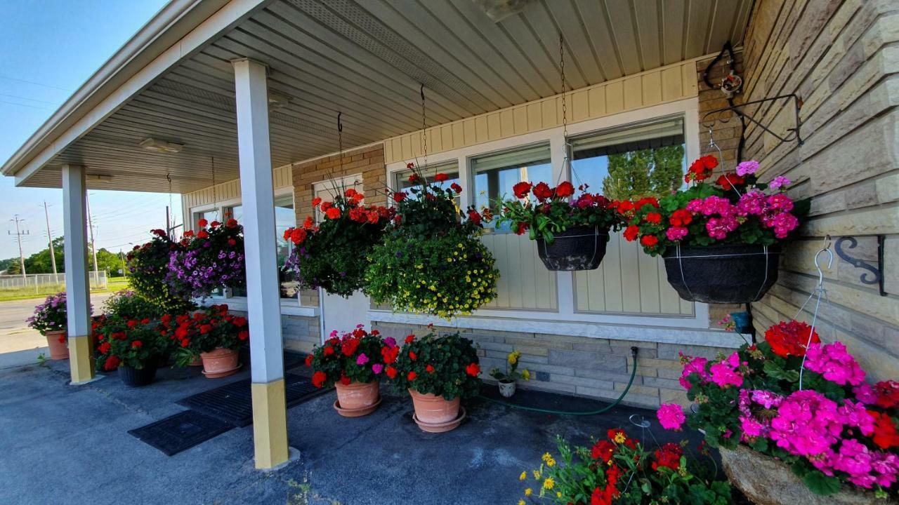 Haven Motel Форт-Ері Екстер'єр фото